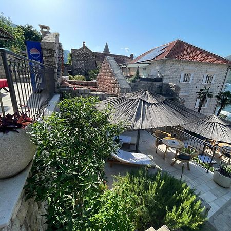 Vila Djuro Mikijelj Donji Stoliv Exteriér fotografie