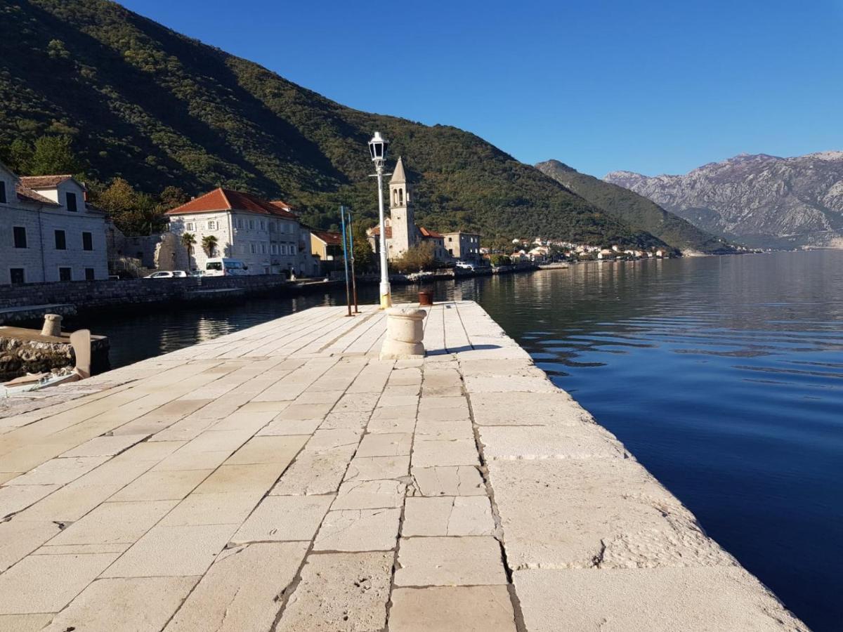 Vila Djuro Mikijelj Donji Stoliv Exteriér fotografie