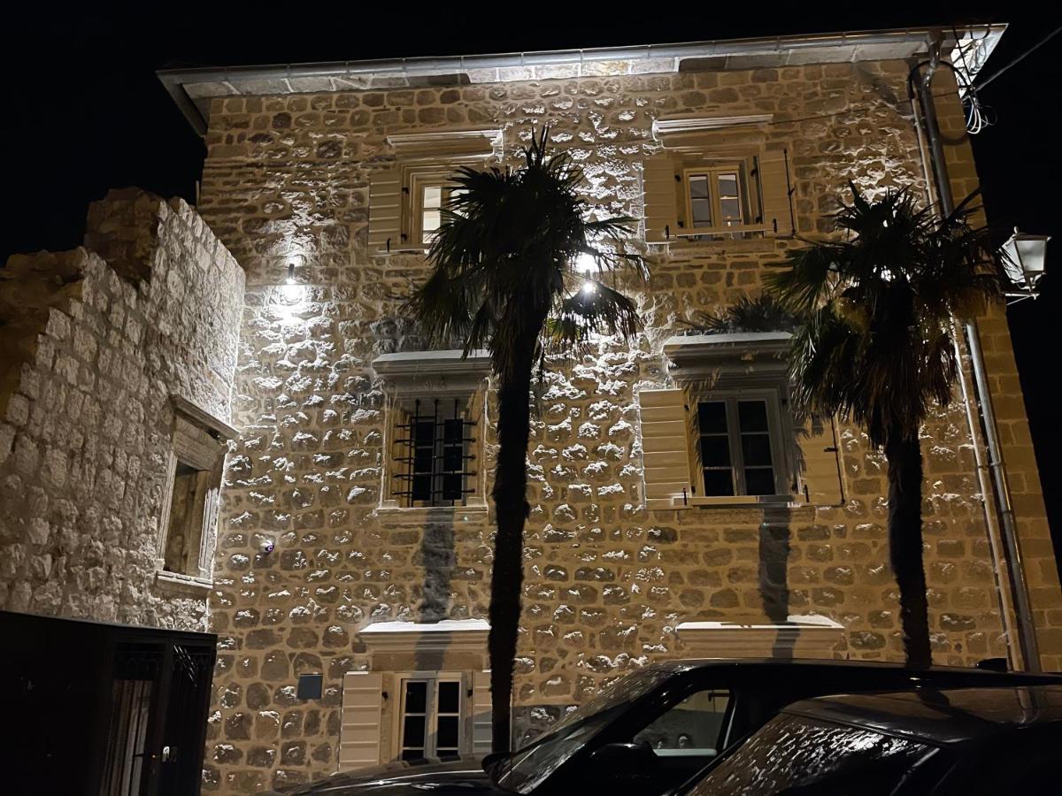 Vila Djuro Mikijelj Donji Stoliv Exteriér fotografie
